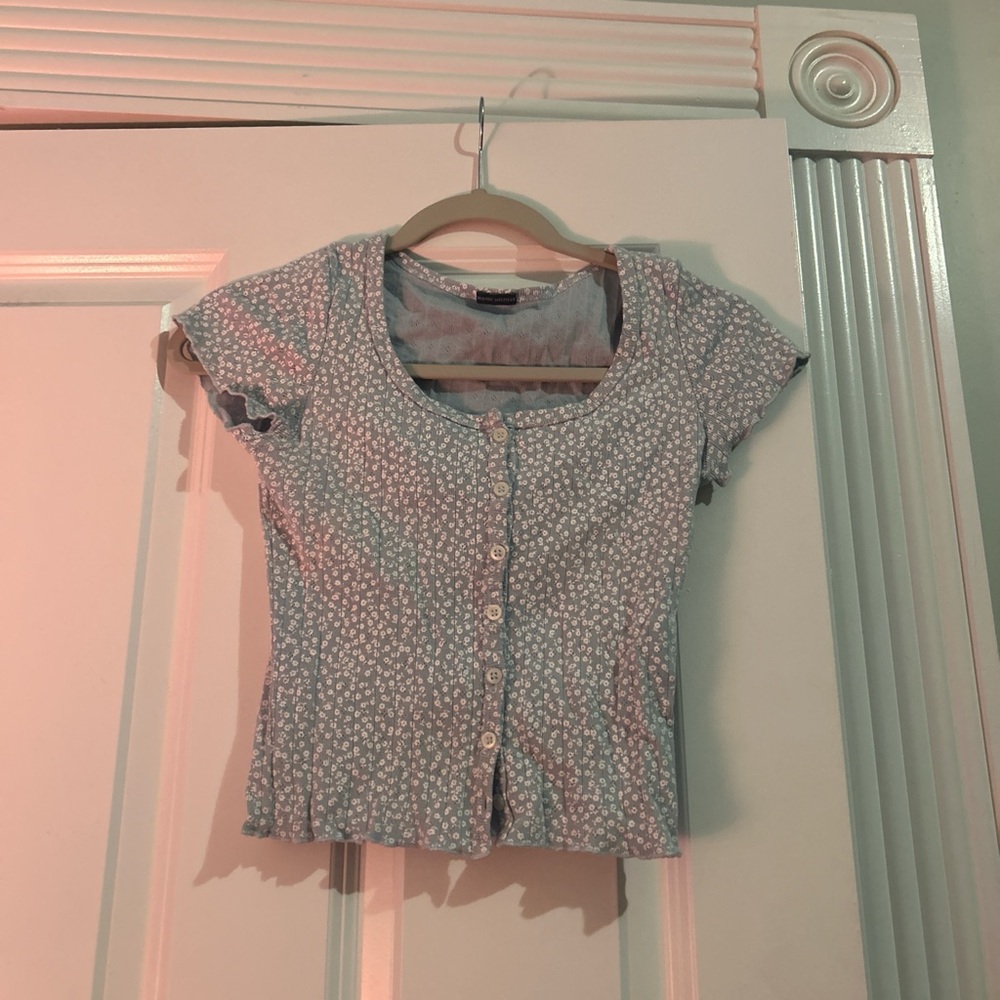 Brandy Melville Blue Floral Short Sleeve Top